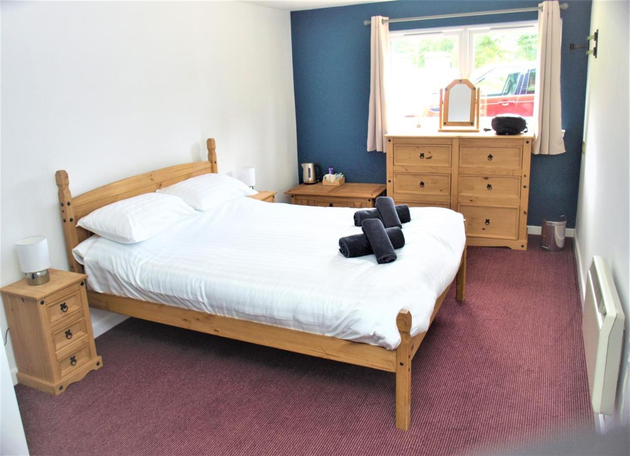 Oban Suites And Lodges By The Sea Buitenkant foto