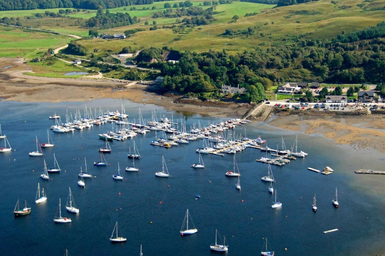 Oban Suites And Lodges By The Sea Buitenkant foto